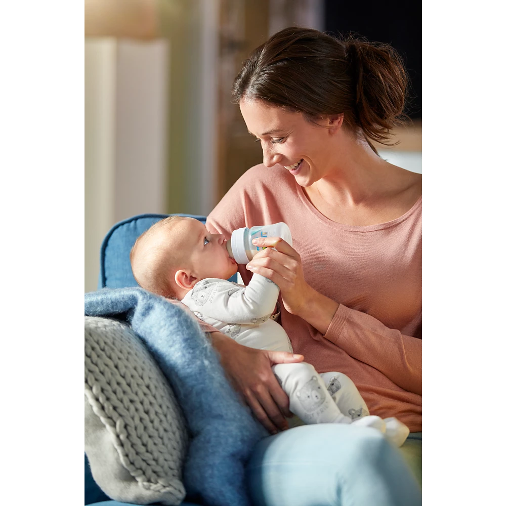 Avent Anti-colic bottle with AirFree vent (SCY701/04)