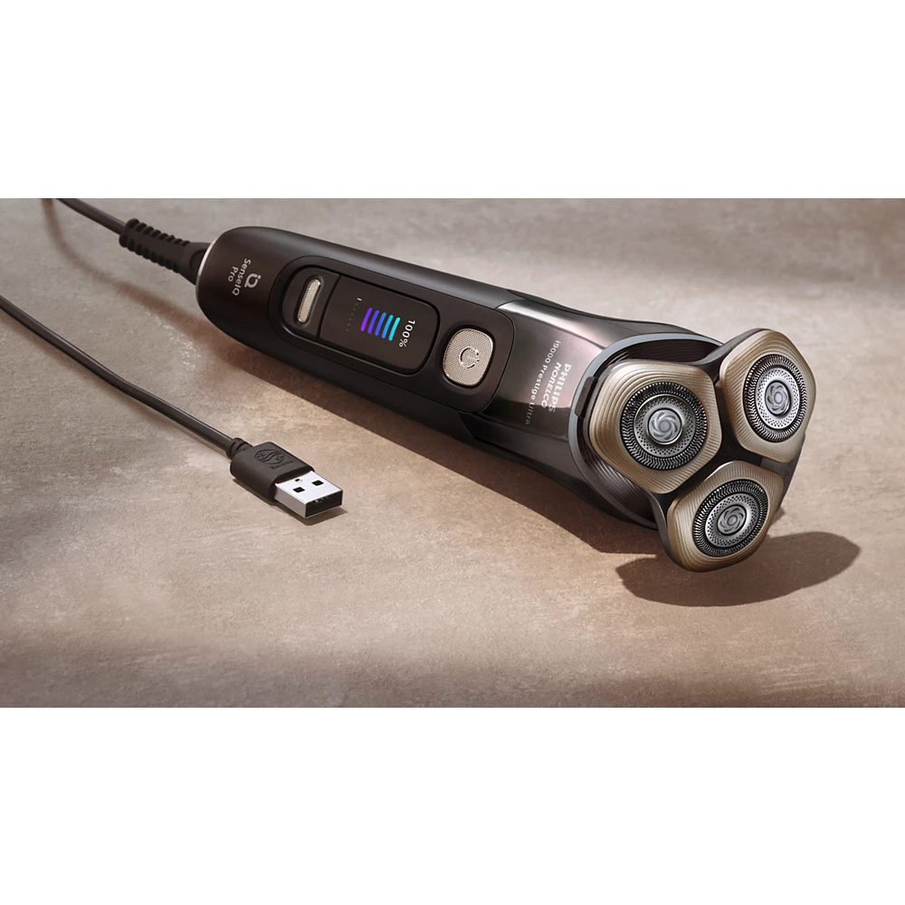 Norelco i9000 Prestige Ultra Wet&amp;Dry Electric Shaver with SenseIQ Pro (XP9405/99)