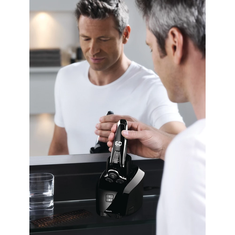 Norelco Shaver 8900 Wet &amp; dry electric shaver Series 8000 (1280X/42)