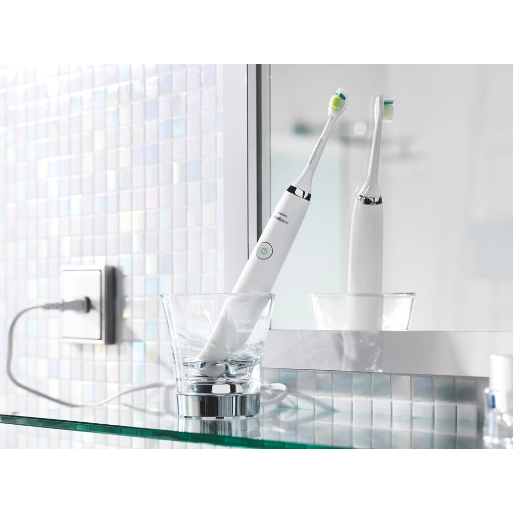 Sonicare DiamondClean Sonic electric toothbrush (HX9332/03)