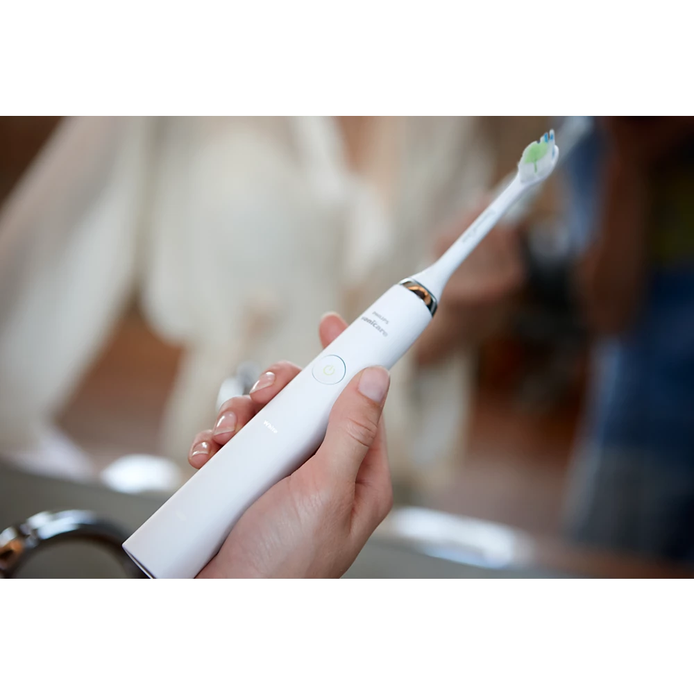 Sonicare DiamondClean Sonic electric toothbrush (HX9354/22)