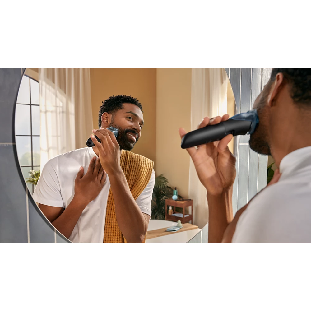 Norelco Beard Trimmer 5000 Series Beard styling with hair collector (BT5775/40)
