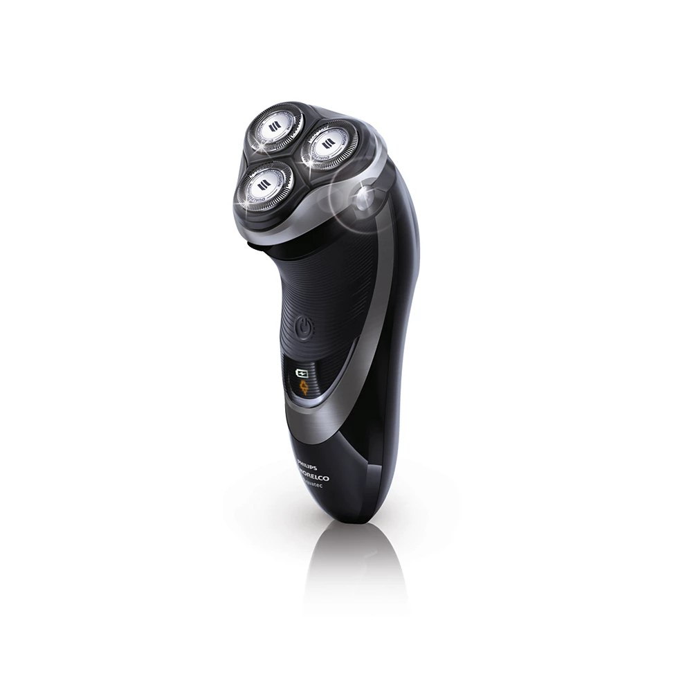 Norelco wet and dry electric razor (AT920/41)