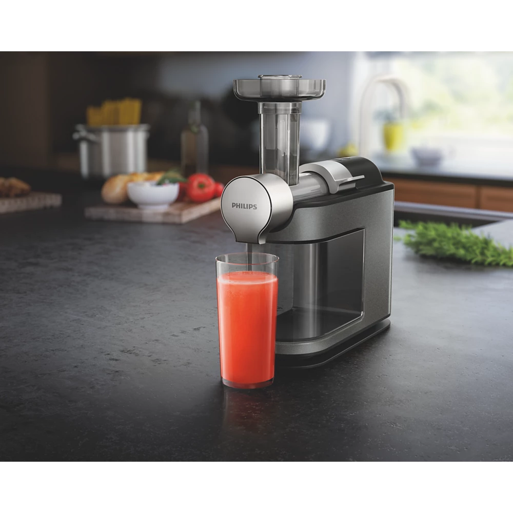 Avance Collection Masticating juicer (HR1897/34)
